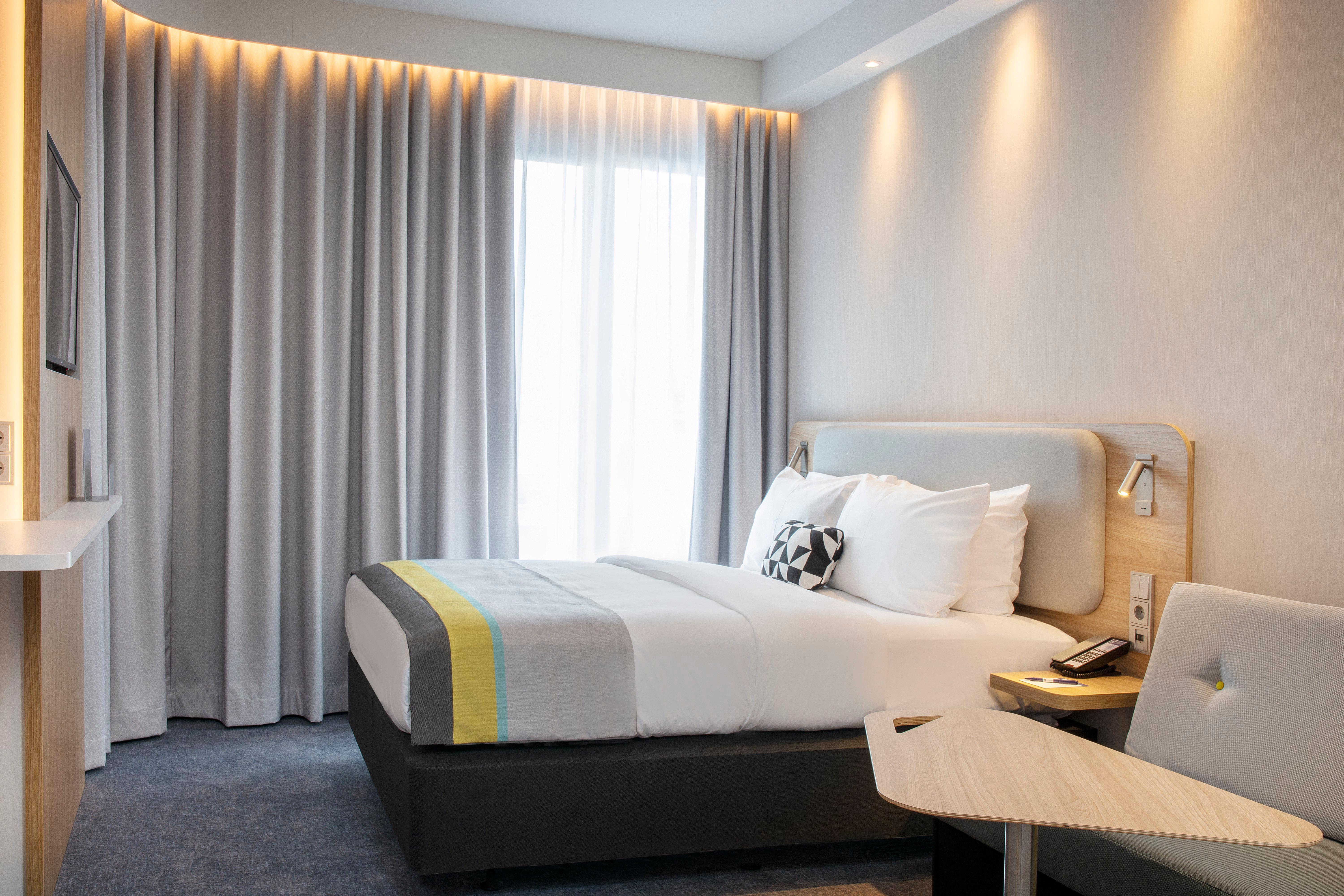 Holiday Inn Express Stuttgart-Waiblingen By Ihg Экстерьер фото