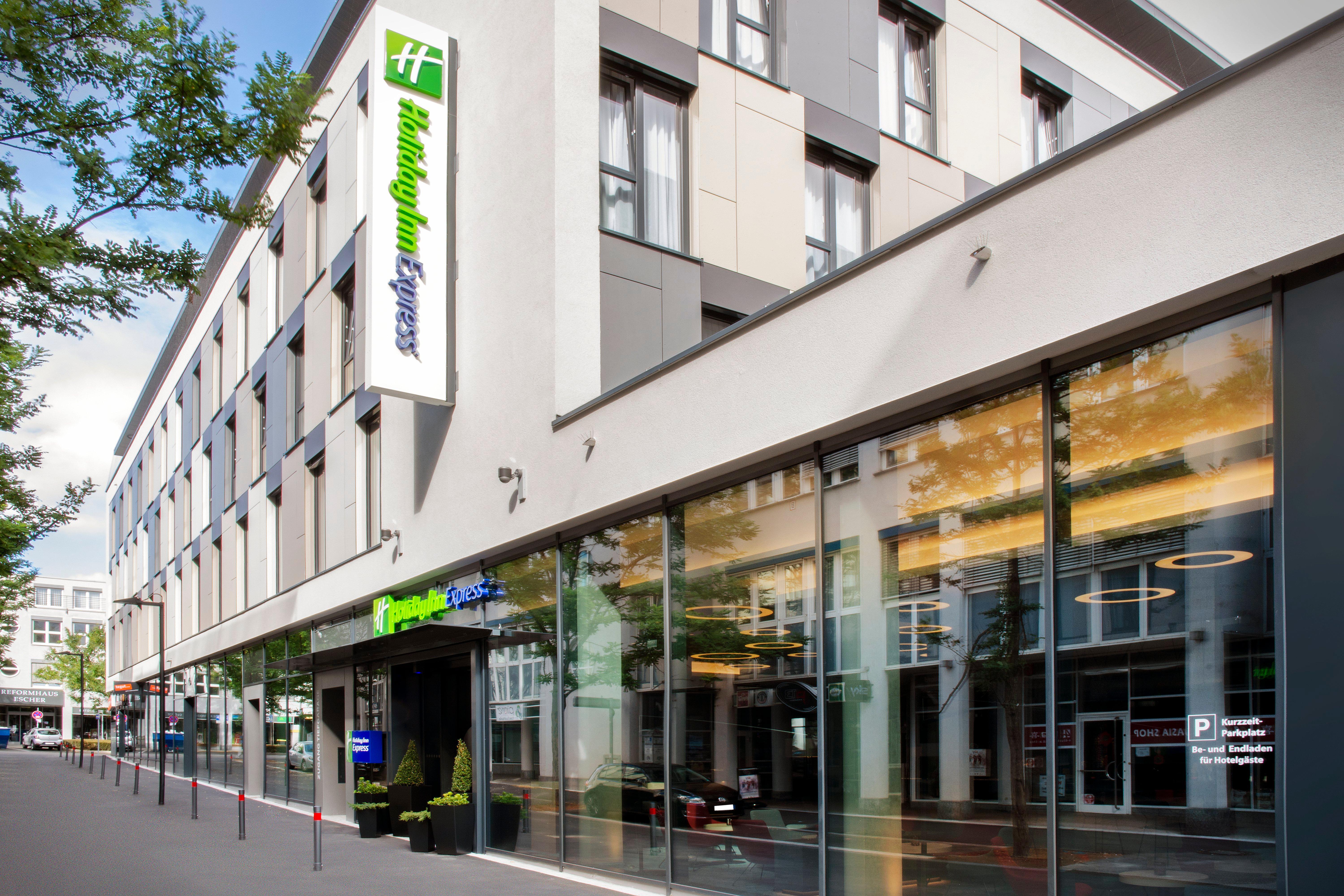 Holiday Inn Express Stuttgart-Waiblingen By Ihg Экстерьер фото