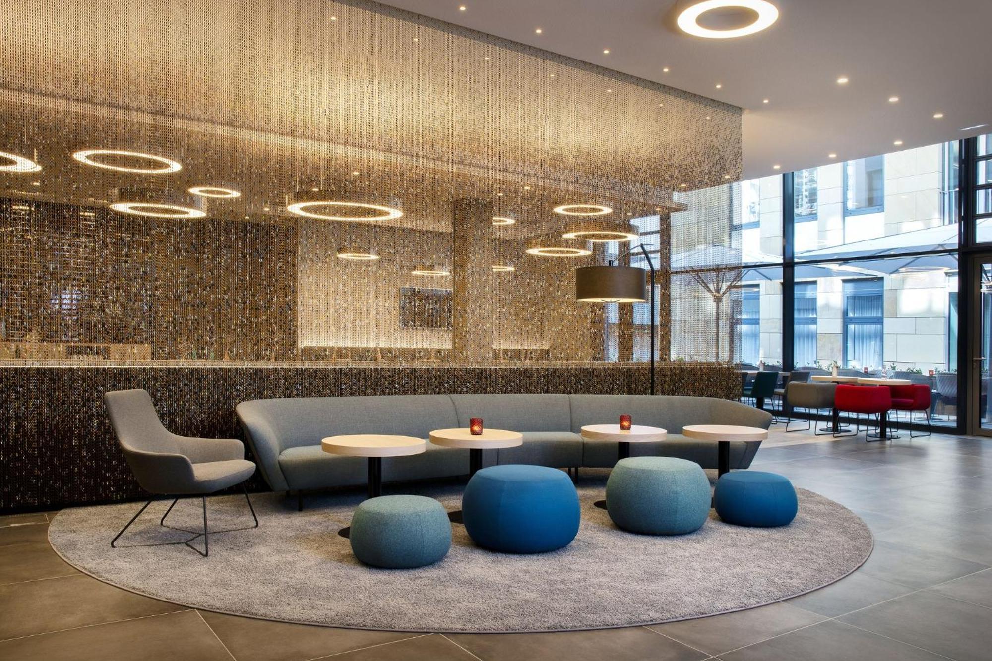 Holiday Inn Express Stuttgart-Waiblingen By Ihg Экстерьер фото