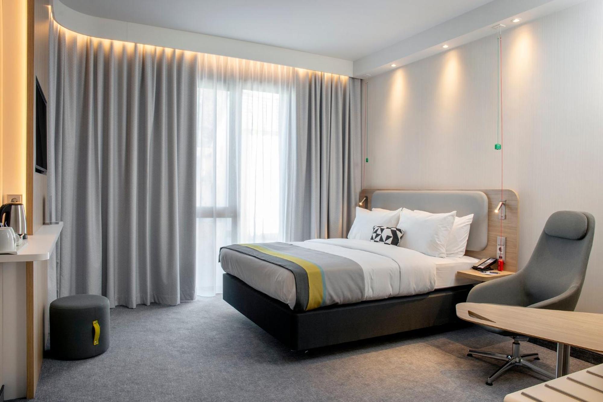 Holiday Inn Express Stuttgart-Waiblingen By Ihg Экстерьер фото