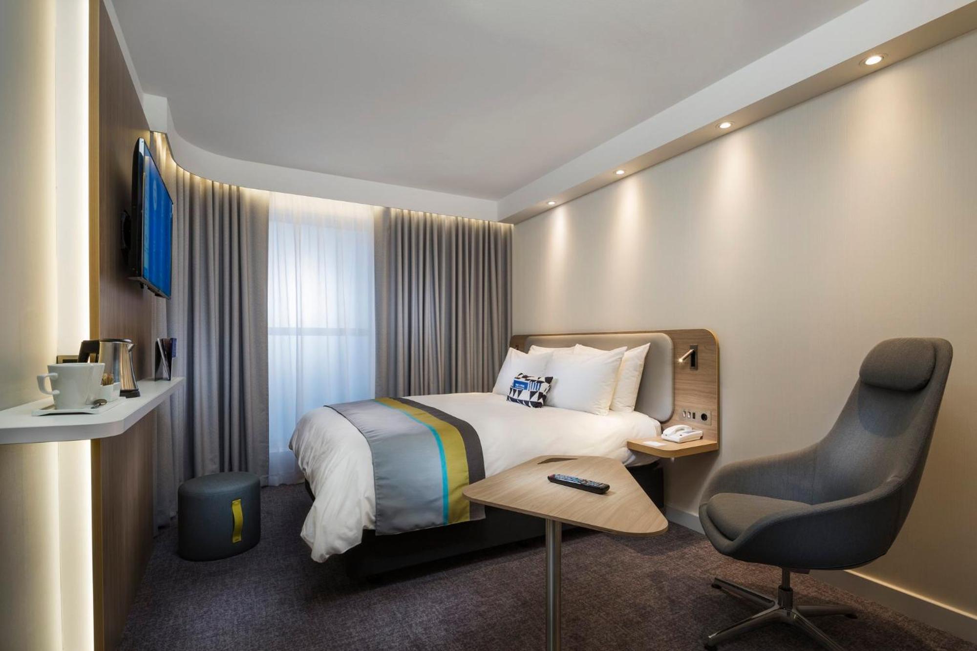 Holiday Inn Express Stuttgart-Waiblingen By Ihg Экстерьер фото