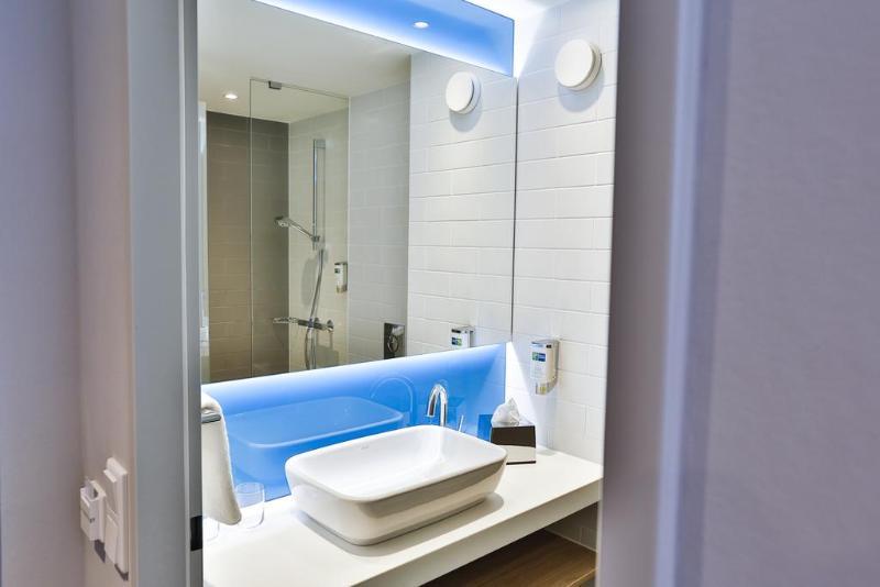 Holiday Inn Express Stuttgart-Waiblingen By Ihg Экстерьер фото