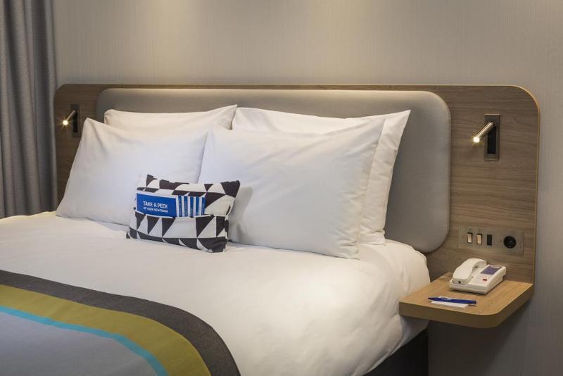 Holiday Inn Express Stuttgart-Waiblingen By Ihg Экстерьер фото